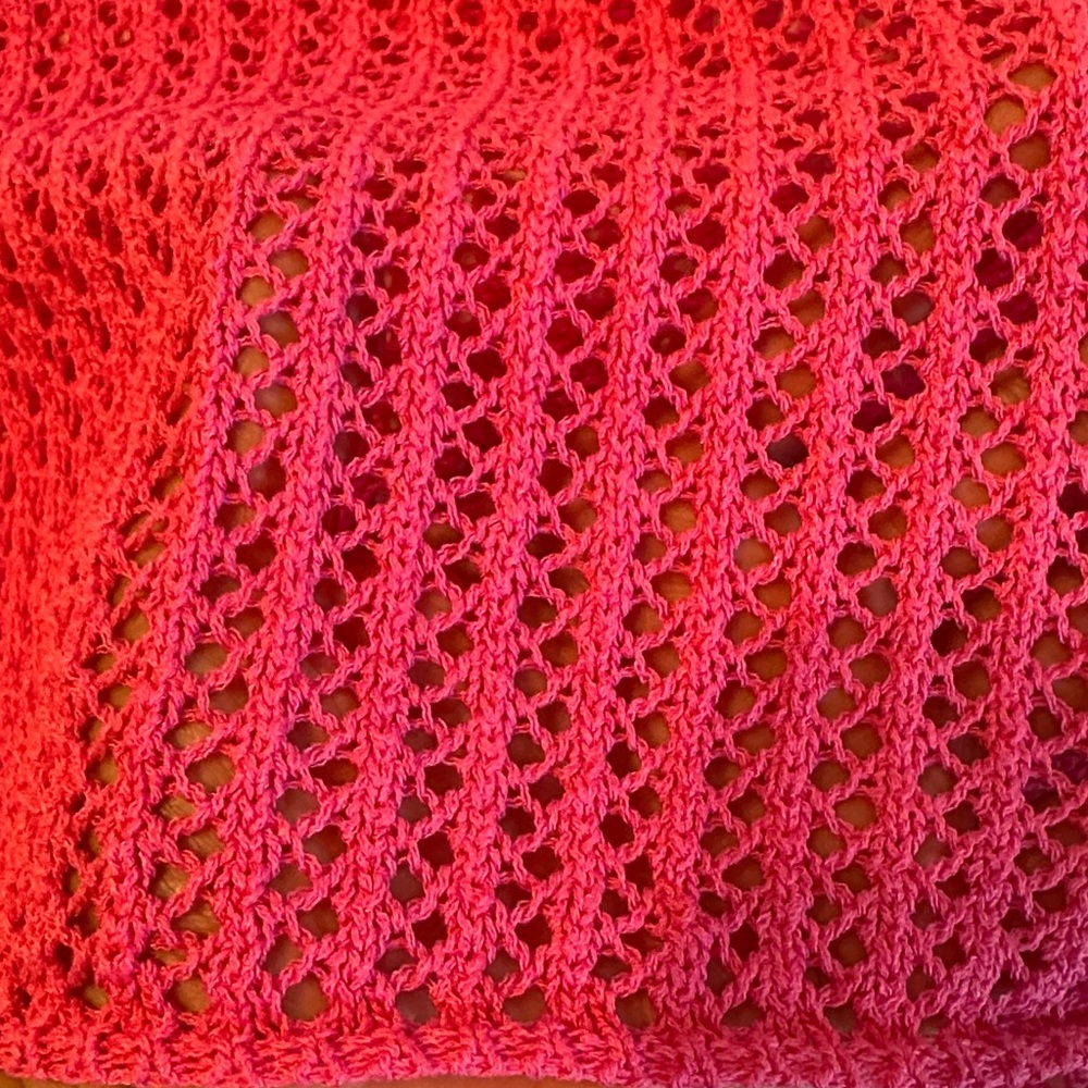 Cover up 2 pieces pink top and Skirt with Side Slip Size Small - Picture 12 of 12
